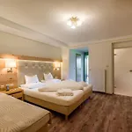Waldfriede - Der Logenplatz Im Zillertal 4*