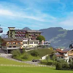 Waldfriede - Der Logenplatz Im Zillertal Szálloda 4*