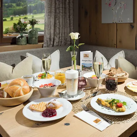 酒店 Waldfriede - Panoramic View Zillertal