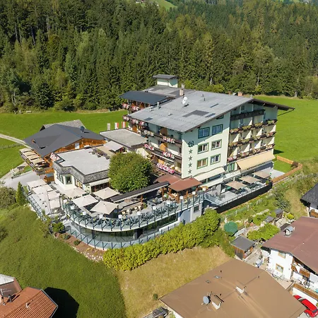 Hotel Waldfriede - Der Logenplatz Im Zillertal
