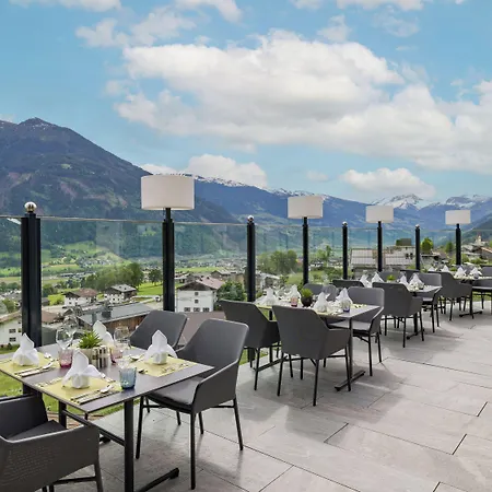 酒店 Waldfriede - Panoramic View Zillertal 菲根