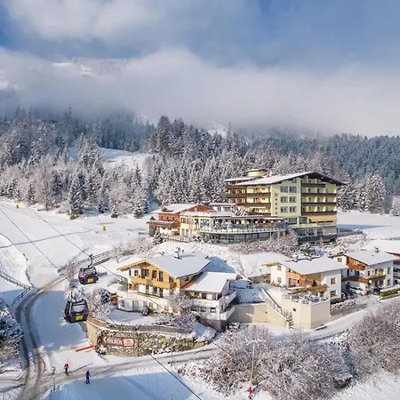 فندق Waldfriede - Der Logenplatz Im Zillertal فغن