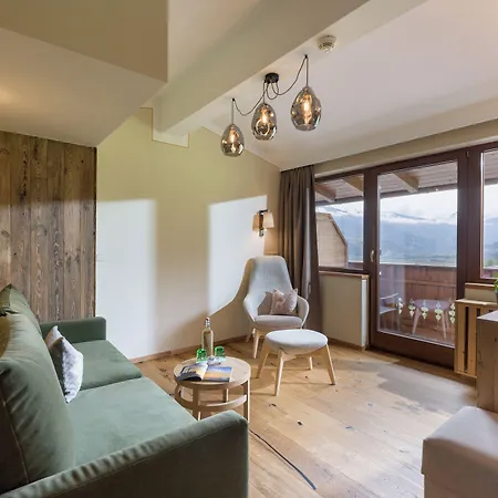 Waldfriede - Panoramic View Zillertal 酒店 菲根