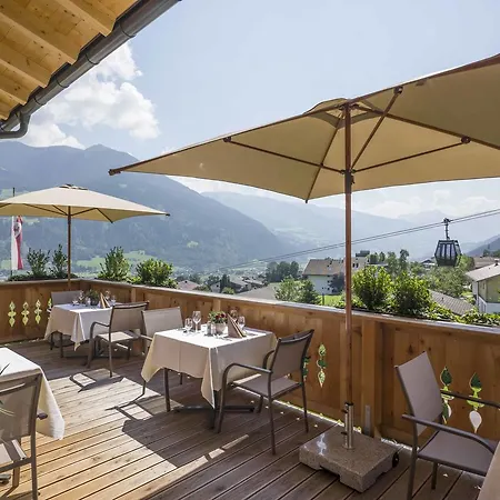 Waldfriede - Panoramic View Zillertal 菲根