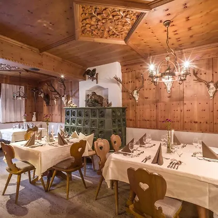 فندق Waldfriede - Der Logenplatz Im Zillertal فغن