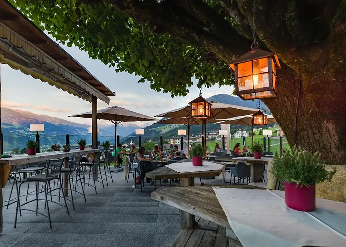 Hotel Waldfriede - Der Logenplatz Im Zillertal