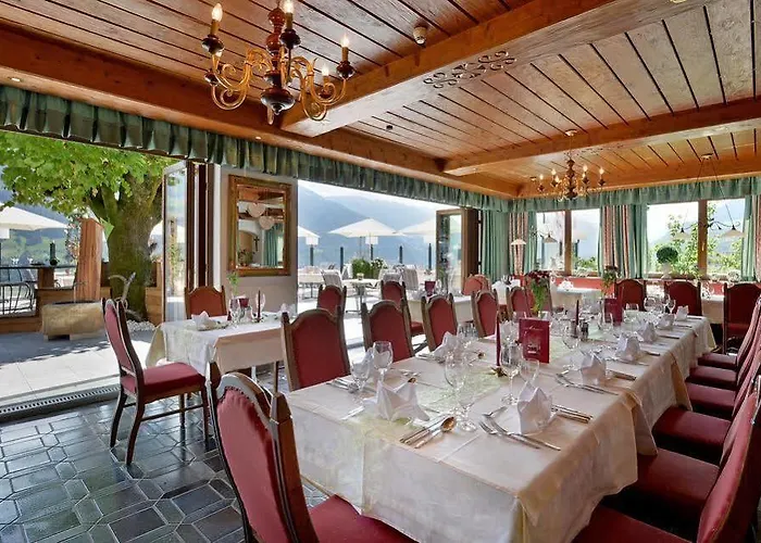 Hotell Waldfriede - Der Logenplatz Im Zillertal 4*