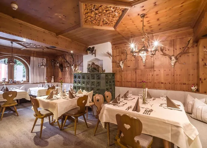 Hotell Waldfriede - Der Logenplatz Im Zillertal Fügen