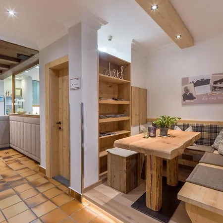 Otel Waldfriede - Der Logenplatz Im Zillertal 4*