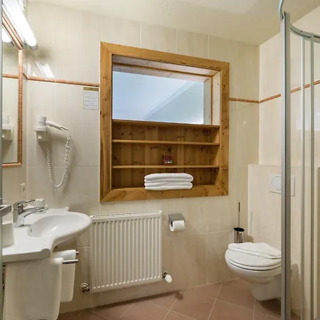 Waldfriede - Der Logenplatz Im Zillertal Otel 4*