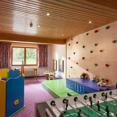 Waldfriede - Der Logenplatz Im Zillertal Otel 4*