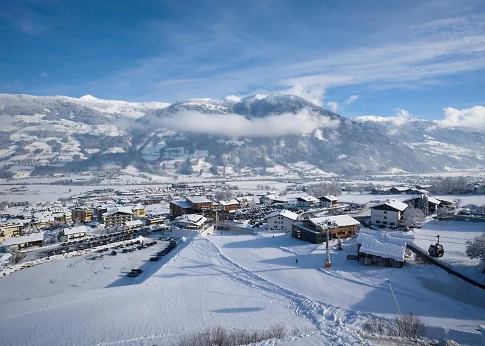 ホテル Waldfriede - Der Logenplatz Im Zillertal 4*